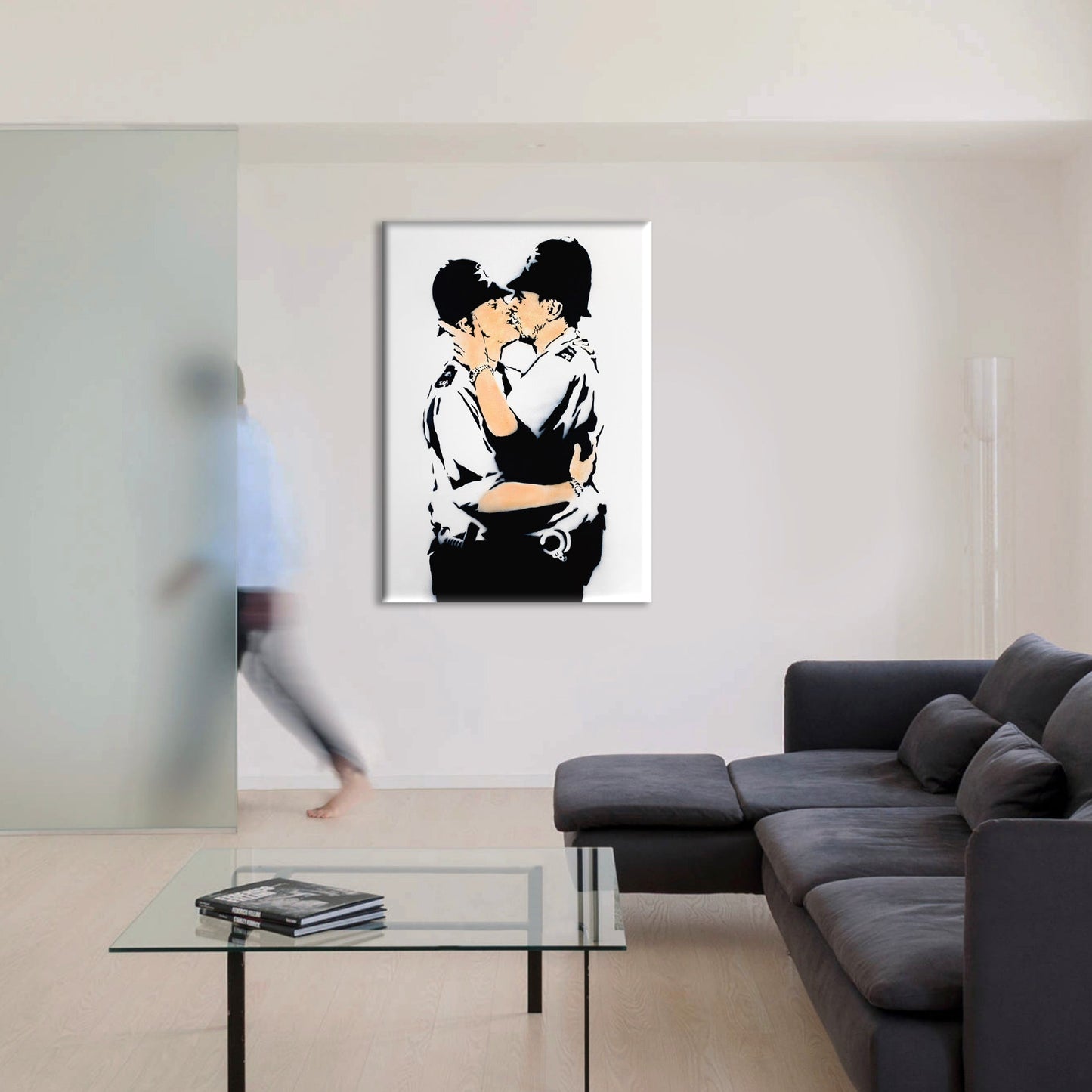 Kissing Policeman - Banksy - Quadro stampato su Canvas e montato su telaio in legno - PlastiWood (14555304)